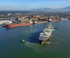 Comércio pelos portos do Paraná tem saldo positivo de US$ 6,52 bilhões. Foto: Arquivo AEN