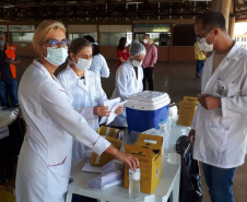 Vacinação contra a Covid-19 em Cambé. Foto:SESA