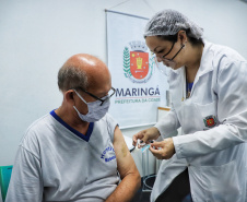 Vacinação aos fins de semana responde por 10,7% das doses aplicadas no Paraná