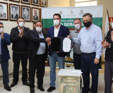 O governador Carlos Massa Ratinho Junior visita nesta quarta-feira (14) o Hospital Regional São Sebastião, na Lapa. A Secretaria de Estado da Saúde disponibiliza seis leitos de UTI no hospital.  A unidade já conta com 40 leitos de enfermaria na estratégia de combate à Covid-19.  14/04/2021 - Foto: Geraldo Bubniak/AEN