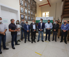O governador Carlos Massa Ratinho Junior visita nesta quarta-feira (14) o Hospital Regional São Sebastião, na Lapa. A Secretaria de Estado da Saúde disponibiliza seis leitos de UTI no hospital.  A unidade já conta com 40 leitos de enfermaria na estratégia de combate à Covid-19.  14/04/2021 - Foto: Geraldo Bubniak/AEN