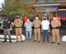 As equipes policiais atuantes pela Operação Pronta Resposta III iniciaram nesta terça-feira (13/04) os trabalhos de policiamento ostensivo e intensificação de ações preventivas na área do 2º Batalhão de Polícia Militar (2º BPM). -  Jacarezinho, 14/04/2021  -  Foto: PMPR/SESP-PR