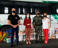 O Batalhão de Polícia Ambiental-Força Verde (BPAmb-FV) arrecadou 5.585 toneladas de alimentos, 1.647 toneladas de ração e 221 litros de álcool em todo o estado durante dois dias de campanha solidária em comemoração aos 64 anos de atuação no Paraná.  -  Curitiba, 20/04/2021 -  Foto: Divulgação BPAmb-FV