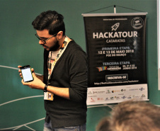 A 6.ª Edição do Hackatour Cataratas, com sede em Foz do Iguaçu, está confirmada para os próximos dias 07, 08 e 09 de maio. O evento consiste numa maratona de programação de softwares voltados para o setor de turismo e tem por objetivo incentivar o empreendedorismo, divulgar a cultura das inovações e aproximar o mercado do turismo com a área da tecnologia.   - Foto: Divulgação