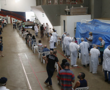 Mais de 2 milhões de pessoas já foram vacinas contra a Covid-19 no Paraná. - Foto: Jonathan Campos/AEN