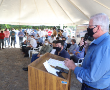 O governador Carlos Massa Ratingo Junior participou nesta quinta-feira (22) da entrega de um novo frigorífico para abate e processamento de peixes em Alvorada do Sul, no Norte Pioneiro.  -  Alvorada do Sul, 22/04/2021  -  Foto: Ari Dias/AEN