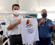 O governador Carlos Massa Ratingo Junior participou nesta quinta-feira (22) da entrega de um novo frigorífico para abate e processamento de peixes em Alvorada do Sul, no Norte Pioneiro.  -  Alvorada do Sul, 22/04/2021  -  Foto: Ari Dias/AEN