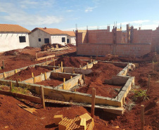 As obras de construção de casas populares para famílias carentes de Marumbi e Lunardelli, cidades da região do Vale do Ivaí, aproximam-se da metade. Os projetos contemplam a construção de 78 novas moradias nos dois municípios, em um projeto de R$ 5,3 milhões viabilizados pelo Governo do Paraná junto ao Banco Interamericano de Desenvolvimento.  -  Curitiba, 28/04/2021  -  foto: Cohapar