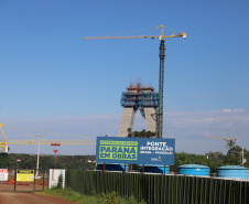 Andamento das obras na  Ponte da Integração Brasil - Paraguai, entre Foz do Iguaçu e Presidente Franco .08/04/2021 - Foto: Geraldo Bubniak/AEN