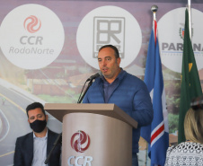 O governador Carlos Massa Ratinho Junior inaugura nesta segunda-feira (3), o  viaduto Prefeito Marcelo Puppi e  passarela William Haj Mussi, no Km 109 da BR-277, nas proximidades do Cercadinho em Campo Largo. Deputado Fernando  Francischini  em discurso.  03/05/2021 - Foto: Geraldo Bubniak/AEN