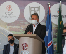O governador Carlos Massa Ratinho Junior inaugura nesta segunda-feira (3), o  viaduto Prefeito Marcelo Puppi e  passarela William Haj Mussi, no Km 109 da BR-277, nas proximidades do Cercadinho em Campo Largo.  Deputado Plauto Miro. 03/05/2021 - Foto: Geraldo Bubniak/AEN