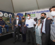 O governador Carlos Massa Ratinho Junior inaugura nesta segunda-feira (3), o  viaduto Prefeito Marcelo Puppi e  passarela William Haj Mussi, no Km 109 da BR-277, nas proximidades do Cercadinho em Campo Largo.  03/05/2021 - Foto: Geraldo Bubniak/AEN