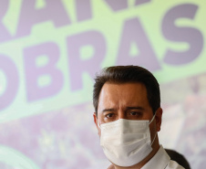 O governador Carlos Massa Ratinho Junior inaugura nesta segunda-feira (3), o  viaduto Prefeito Marcelo Puppi e  passarela William Haj Mussi, no Km 109 da BR-277, nas proximidades do Cercadinho em Campo Largo.  03/05/2021 - Foto: Jonathan Campos/AEN