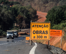 O governador Carlos Massa Ratinho Junior entregou nesta segunda-feira (3) o primeiro trecho da pavimentação da Rodovia Vereador Miguel Ribeiro Picheth (PR-364), estrada que liga os municípios de Irati e São Mateus do Sul, no Centro-Sul do Estado.  - Irati, 03/05/2021  -  Foto: Rodrigo Félix Leal/Infra