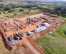 Em Santa Amélia, as obras estão em fase de finalização, e em  Salto do Itararé a conclusão é prevista para julho. No município de Joaquim Távora fica o maior dos três empreendimentos, que será entregue no final de 2021. O investimento somado é de R$ 29 milhões. - Foto: Copel