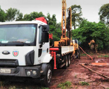 O Instituto Água e Terra (IAT), por meio da Gerência de Outorga de Recursos Hídricos, retomou os treinamentos nos Escritórios Regionais para a descentralização da análise de processos de outorga de uso da água. Perfuração de Poços.  -  Foto: SEDEST