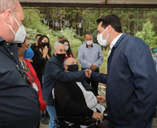 O governador Carlos Massa Ratinho Junior visita nesta quinta-feira (6) as obras da PRC-239, entre Pitanga e Mato Rico, no Centro do Estado. O Governo do Paraná está investindo quase R$ 90 milhões na implantação de 43 quilômetros de asfalto. 06/05/2021 - Foto: Geraldo Bubniak/AEN