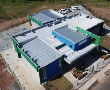 O Governo do Estado inaugurou uma nova Unidade Básica de Saúde (UBS) no município de Ponta Grossa nesta terça-feira (11). A obra possui um investimento de R$ 750 mil de repasse estadual. O secretário de Estado da Saúde, Beto Preto, esteve presente na inauguração e falou sobre a importância desta obra para a população.  -  Ponta Grossa, 11/05/2021  -  Foto: Ari Dias/AEN