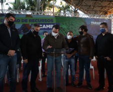 O Governo do Estado destinou R$ 3,1 milhões para ampliar o atendimento à saúde e melhorar a infraestrutura urbana de Cambé, na Região Norte. O anúncio foi feito pelo governador Carlos Massa Ratinho Junior nesta quinta-feira (13) em agenda na cidade.  -  Cambé, 13/05/2021  -  Foto: Ari Dias/AEN
