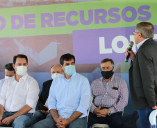 O governador Carlos Massa Ratinho Junior libera novos recursos para Londrina nesta sexta-feira (14), além de visitar as obras de construção da Cidade Industrial, que conta com investimento do Estado. Entre as iniciativas está a construção de um Condomínio do Idoso no município, dentro do programa Viver Mais Paraná.   14/05/2021 - Foto: Geraldo Bubniak/AEN