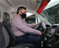 O governador Carlos Massa Ratinho Junior libera novos recursos para Londrina nesta sexta-feira (14), além de visitar as obras de construção da Cidade Industrial, que conta com investimento do Estado. Entre as iniciativas está a construção de um Condomínio do Idoso no município, dentro do programa Viver Mais Paraná.   14/05/2021 - Foto: Geraldo Bubniak/AEN