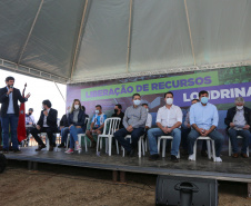 O governador Carlos Massa Ratinho Junior libera novos recursos para Londrina nesta sexta-feira (14), além de visitar as obras de construção da Cidade Industrial, que conta com investimento do Estado. Entre as iniciativas está a construção de um Condomínio do Idoso no município, dentro do programa Viver Mais Paraná.   14/05/2021 - Foto: Geraldo Bubniak/AEN