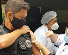 Governo do Estado inicia vacinação das forças de segurança pública - Curitiba, 07/04/2021 - Foto: Divulgação SESP-PR