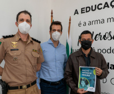 Educação firma acordo para combate à violência contra crianças e adolescentes  -  Curitiba, 17/05/2021  -  foto: Renato Prospero/SEED