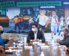 O Governo do Estado vai investir R$ 11,8 milhões na pavimentação de duas importantes ruas de Araucária, na Região Metropolitana de Curitiba