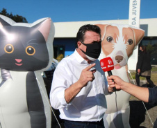 Equipes do Programa Permanente de Castração de Cães e Gatos (CastraPet), da Secretaria de Estado do Desenvolvimento Sustentável e do Turismo (Sedest), concluíram neste sábado (29) a castração de 719 animais em Piraquara. O Município é um dos últimos do ciclo que encerra no final de junho, com atendimento em 45 localidades e 15 mil pets castrados.  -  Piraquara, 29/05/2021  - Foto: Alessandro Vieira/AEN