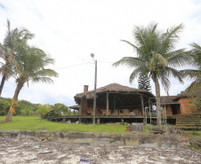 Obras que vão transformar residência oficial da Ilha das Cobras em escola começam neste mês. Foto: Arnaldo Alves/Arquivo AEN