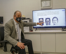 Peritos do Paraná usam antropologia forense para desvendar crimes; conheça o trabalho. Dr. Porcídio Vilani, Chefe do núcleo de antropologia forense do IML de Curitiba.
Foto : Gilson Abreu/AEN