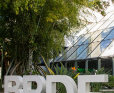 Banco Regional de Desenvolvimento do Extremo Sul - BRDE - Agência PR - Foto: BRDE