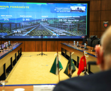 Integrantes do Grupo de Trabalho do Plano Estadual Ferroviário detalharam nesta sexta-feira (11) o projeto de execução da Nova Ferroeste a representantes do Consulado da China em São Paulo. Participaram do encontro virtual a cônsul no estado, Chen Peijie, e o conselheiro comercial He Jim.  -  Curitiba, 11/06/2021  -  Foto: José Fernando Ogura/AEN