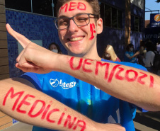 UEM - Vestibular 2021 - O futuro médico Angelo Cezar Bolognese Junior, 1º colocado geral no processo seletivo  -  Maringá, 15/06/2021  -  Foto: UEM