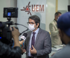 Dennis Armando Bertolini, coordenador do projeto e professor da UEM  -  Maringá, 18/06/2021  -  Foto: UEM