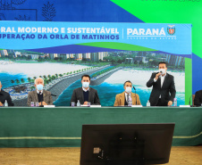 O governador Carlos Massa Ratinho Junior lançou nesta segunda-feira (21), no Palácio Iguaçu, o edital de licitação da primeira fase das obras de recuperação da orla de Matinhos, no Litoral do Paraná.  -  Curitiba, 21/06/2021  -  Foto: José Fernando Ogura/AEN