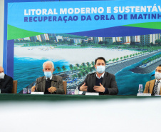 O governador Carlos Massa Ratinho Junior lançou nesta segunda-feira (21), no Palácio Iguaçu, o edital de licitação da primeira fase das obras de recuperação da orla de Matinhos, no Litoral do Paraná.  -  Curitiba, 21/06/2021  -  Foto: José Fernando Ogura/AEN