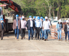 Visita técnica da comitiva formada por membros do Ministério da Infraestrutura, do Ministério da Economia e da Secretaria de Infraestrutura e Logística  e da Nova Ferroeste em Foz do Iguaçu  -  Foz do Iguaçu, 24/06/2021  -  Foto: Alessandro Vieira/AEN