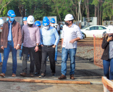 Visita técnica da comitiva formada por membros do Ministério da Infraestrutura, do Ministério da Economia e da Secretaria de Infraestrutura e Logística  e da Nova Ferroeste em Foz do Iguaçu  -  Foz do Iguaçu, 24/06/2021  -  Foto: Alessandro Vieira/AEN