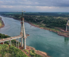 Visita técnica da comitiva formada por membros do Ministério da Infraestrutura, do Ministério da Economia e da Secretaria de Infraestrutura e Logística  e da Nova Ferroeste em Foz do Iguaçu  -  Foz do Iguaçu, 24/06/2021  -  Foto: Alessandro Vieira/AEN