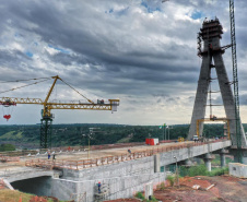 Visita técnica da comitiva formada por membros do Ministério da Infraestrutura, do Ministério da Economia e da Secretaria de Infraestrutura e Logística  e da Nova Ferroeste em Foz do Iguaçu  -  Foz do Iguaçu, 24/06/2021  -  Foto: Alessandro Vieira/AEN