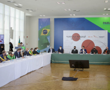 Governador Carlos Massa Ratinho Junior durante solenidade de lançamento nesta quinta-feira (08) no Palácio Iguaçu da campanha Torcida Paraná em Tóquio. O Estado terá a maior delegação de atletas da história do Paraná está na fase final de preparação para os Jogos Olímpicos e Paralímpicos Tóquio-2020 com 35 atletas.Foto Gilson Abreu/AEN