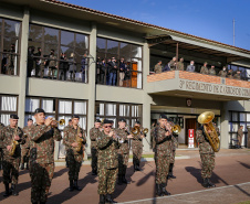 “O Paraná tem o melhor projeto para o Exército”, diz governador sobre Escola de Sargentos

Foto: Gilson Abreu/AEN