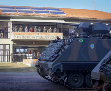 “O Paraná tem o melhor projeto para o Exército”, diz governador sobre Escola de Sargentos

Foto: Gilson Abreu/AEN