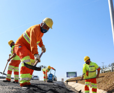 Novo viaduto melhora mobilidade na BR-277 e traz mais segurança a moradores de Campo Largo. A obra foi inaugurada oficialmente nesta quarta-feira (14) pelo governador Carlos Massa Ratinho Junior.  -  Curitiba, 14/07/2021  -  foto: Rodrigo Félix Leal