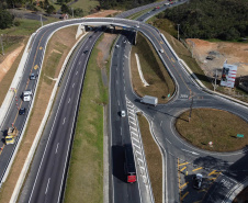 Nova interseção do Jardim Guarany, no km 104 da BR-277, em Campo Largo Foto: Jonathan Campos/AEN