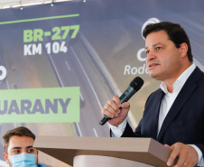 Novo viaduto melhora mobilidade na BR-277 e traz mais segurança a moradores de Campo Largo. A obra foi inaugurada oficialmente nesta quarta-feira (14) pelo governador Carlos Massa Ratinho Junior. Na foto, o secretário estadual da Infraestrutura e Logística, Sandro Alex   -  Curitiba, 14/07/2021  -  foto: Rodrigo Félix Leal