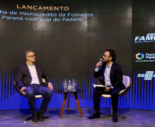 A Fomento Paraná formalizou uma parceria com o Sebrae para utilizar o Fundo de Aval às Micro e Pequenas Empresas (Fampe) como garantia nas operações de microcrédito contratadas pela instituição em todo o estado. A medida vai facilitar e ampliar o acesso ao crédito da instituição para micro e pequenos empreendedores.  -  Curitiba, 15/07/2021  -  Foto: Ari Dias/AEN