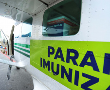 Em seis meses entregando vacinas para todo o Paraná, aeronaves da Casa Militar somam onze dias em horas de voo
Foto: Jose Fernando Ogura